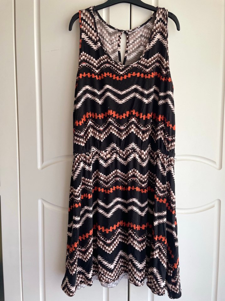 Piliseli, V Yaka, Salaş   Elbise - Görsel 2