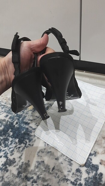 36 Beden siyah Renk Bilek bağcıklı stiletto