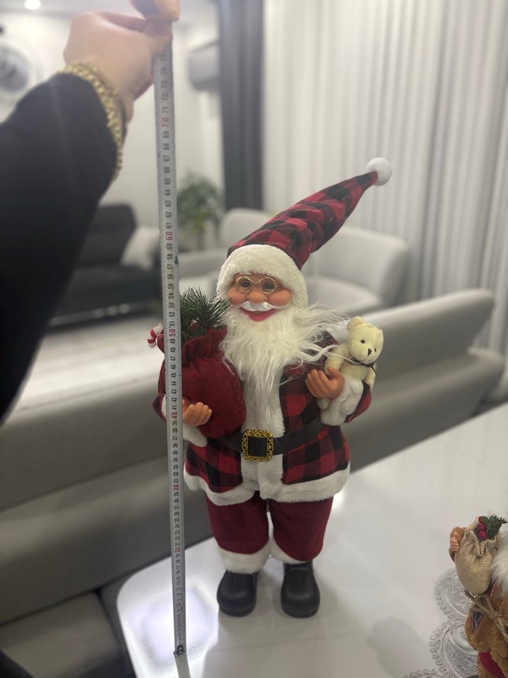 Kırmızı Desenli Noel Baba Figürü - Görsel 4
