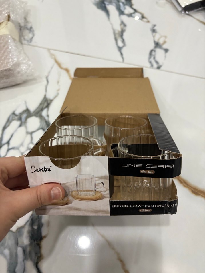 Şeffaf Cam Kulplu Bardak - Görsel 2