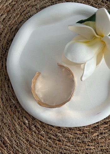 Altın Renkli Modern  Kadın Bileklik - Görsel 2