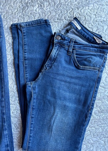 26 Beden Tokalı Mavi Normal Boy Kadın Denim Pantolon