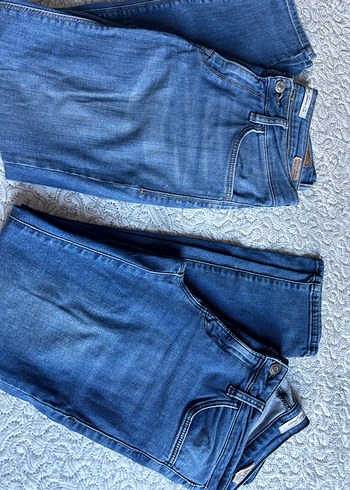 Tokalı Mavi Normal Boy Kadın Denim Pantolon
