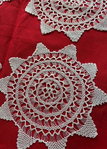 El İşi Beyaz Dantel Yuvarlak Motifler - Görsel 3