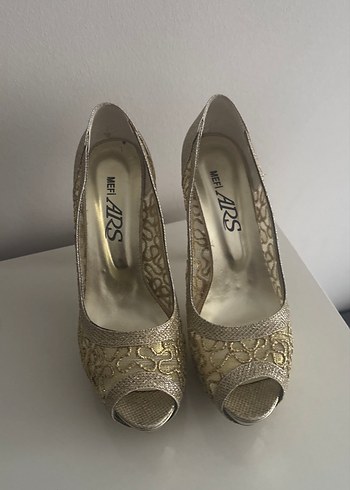 Altın İşlemeli Dantel Detaylı Stiletto Topuk boyu 12 cm - Görsel 2