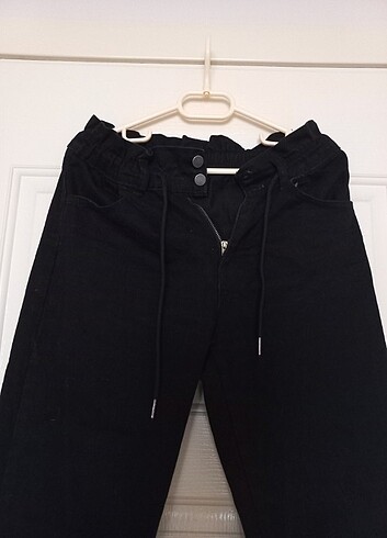 36 Beden Beli lastikli siyah mom jean