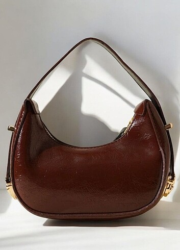 Beden Kadın Askılı Çanta 20×12 cm Tek Gözlü