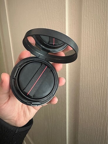 Beden SHISEIDO SYNCHRO SKIN SELF-REFRESHING Kompakt Fondöten