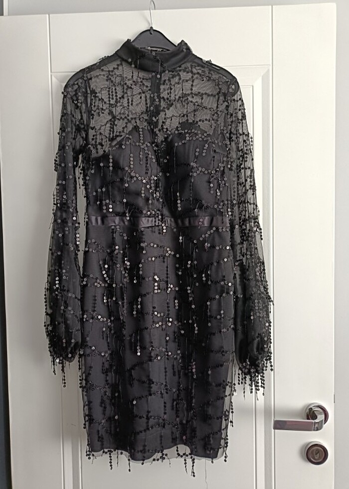 Pullu mini abiye - Görsel 2