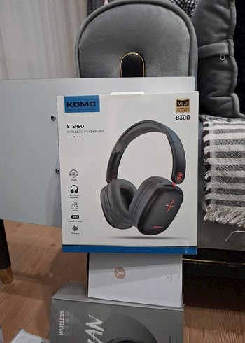 KOMC B300 Kablosuz Stereo Kulaklık BEYAZ - Görsel 3