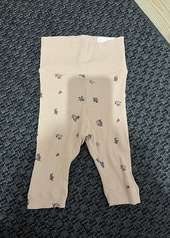 Kız Çocuk Pembe Keten Fırfırlı Bluz ve Çiçekli Tayt - Görsel 5