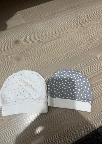 Uzun Kollu 2 tane Bebek Tulum ve Şapkaları - Görsel 12