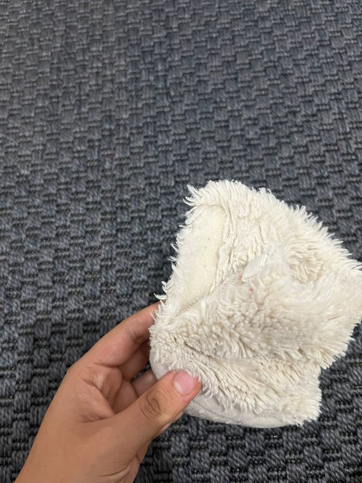 Çocuk Krem Kürklü Sıcak Ev Terliği - Görsel 3