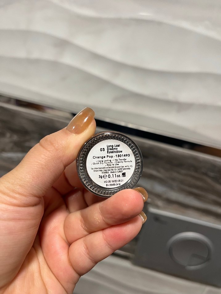 Farmasi bakır krem far - Görsel 3