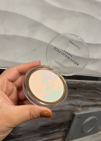 Catrice Soft Glam Filter Pudra - Görsel 2