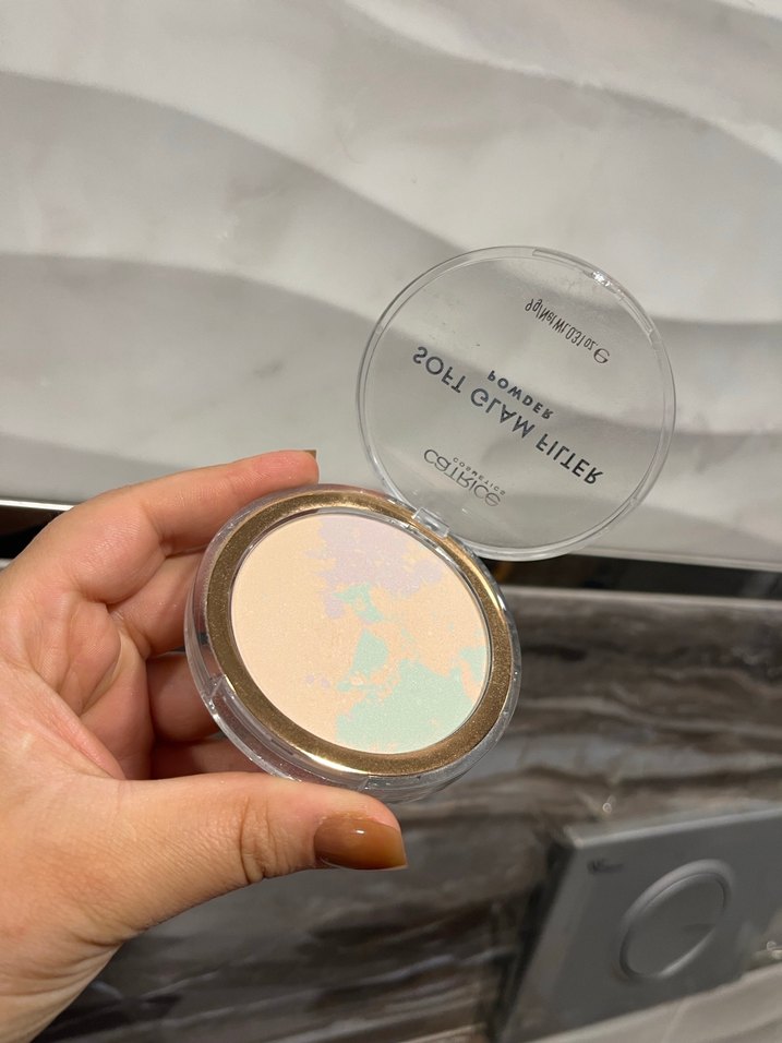 Catrice Soft Glam Filter Pudra - Görsel 2