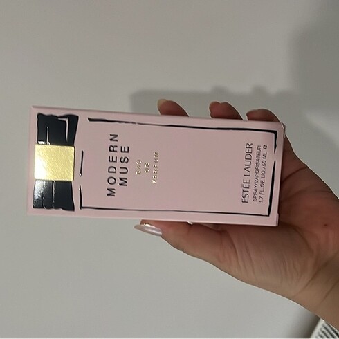 Estee Lauder Orijinal parfüm modern muse