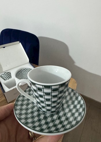 Yeşil Beyaz Desenli Porselen Fincan Takımı