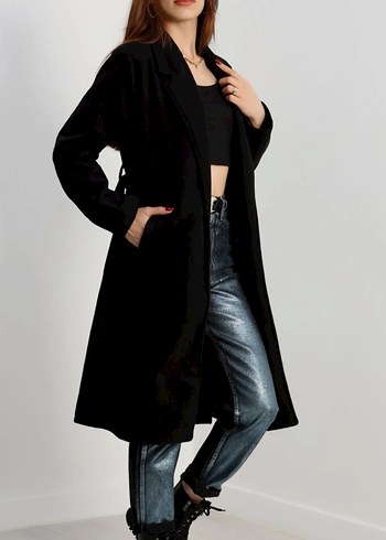 Astarlı Siyah Kaşe Kaban - Görsel 4