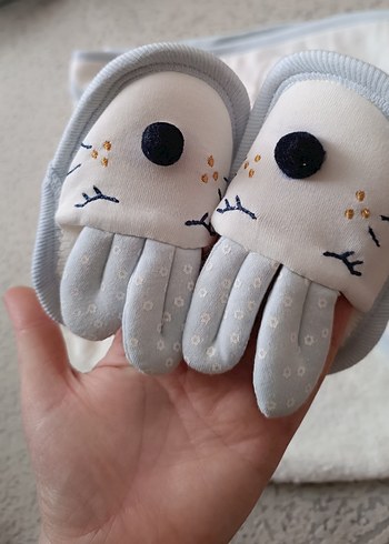 Erkek Çocuk Bornoz Havlu ve Terlik Seti - Görsel 2