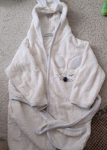 Erkek Çocuk Bornoz Havlu ve Terlik Seti - Görsel 5