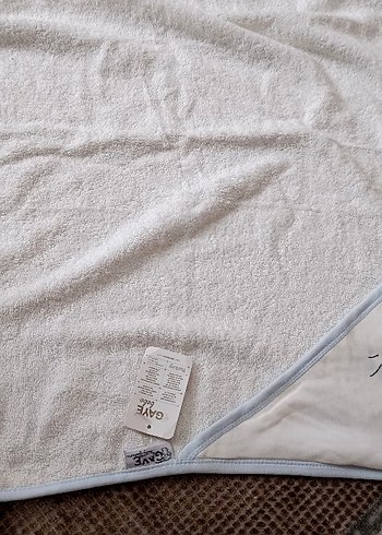 Erkek Çocuk Bornoz Havlu ve Terlik Seti - Görsel 4