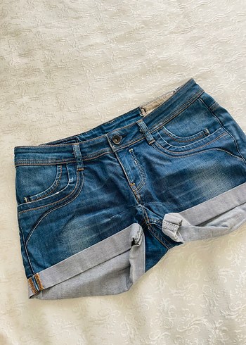 36 Beden Düğmeli Mini Kot Şort - Mavi