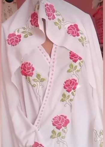 rahat dokusuyla namaz elbisesi isteğe bağlı nakış yapılır