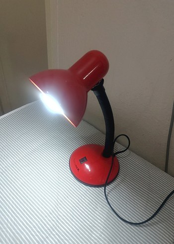 Kırmızı Masa Lambası - Görsel 6