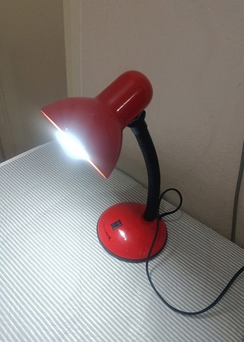 Kırmızı Masa Lambası - Görsel 5