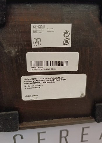 Gri ve Beyaz Yüz Heykelleri - Görsel 4