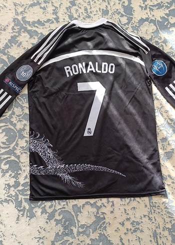 Cristiano Ronaldo Real Madrid uzun kol forma - Görsel 2