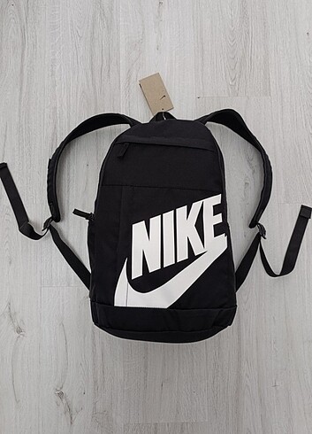 Orjinal nike unisex sırt çantası