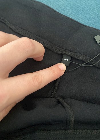 Zincir Detaylı Kahverengi Mini şort etek - Görsel 4