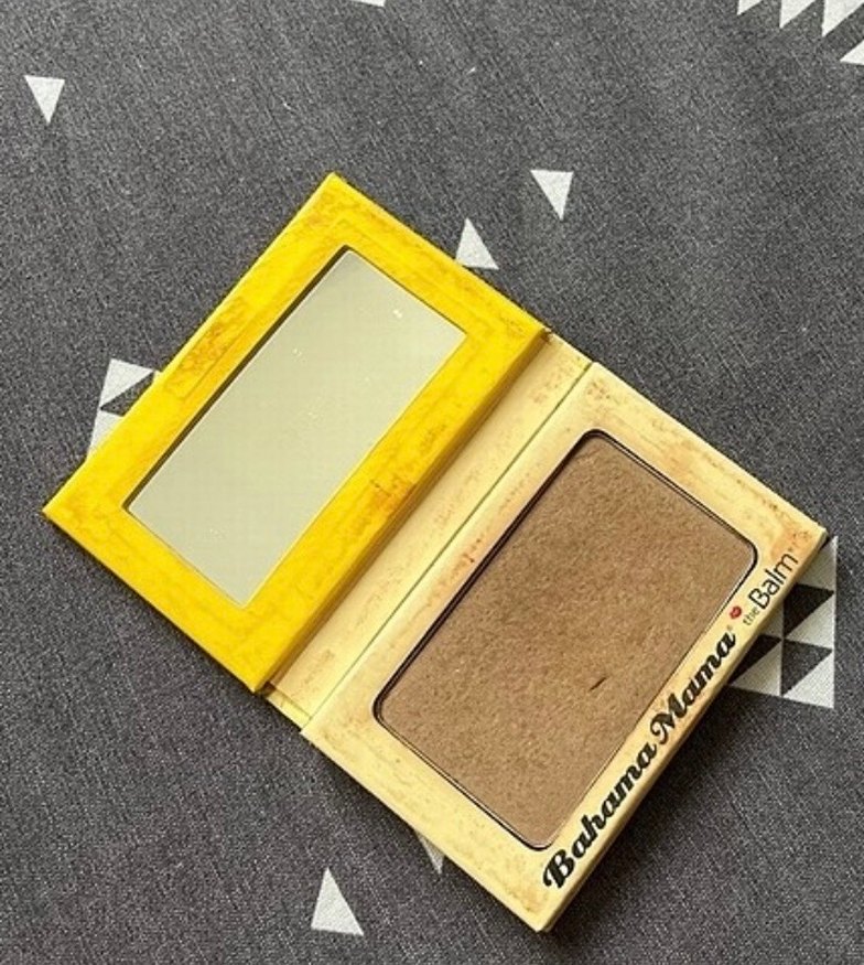 theBalm Bahama Mama Bronzlaştırıcı Allık - Görsel 2