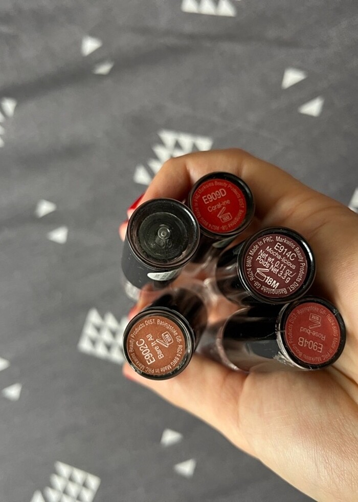 Wet n wild ruj - Görsel 4