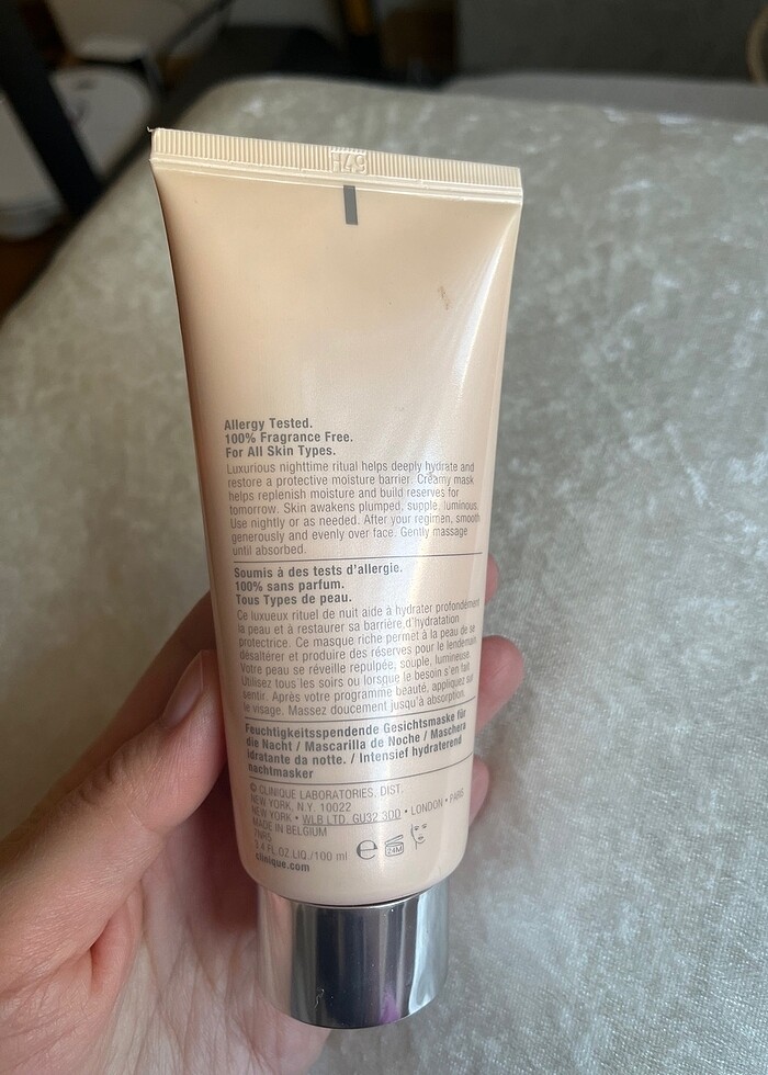 Clinique nemlendirici gece maskesi - Görsel 2