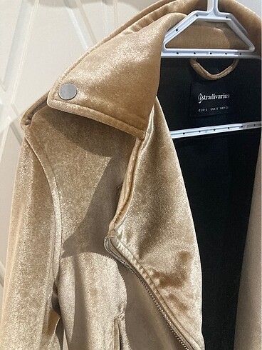 Stradivarius Gold ceket