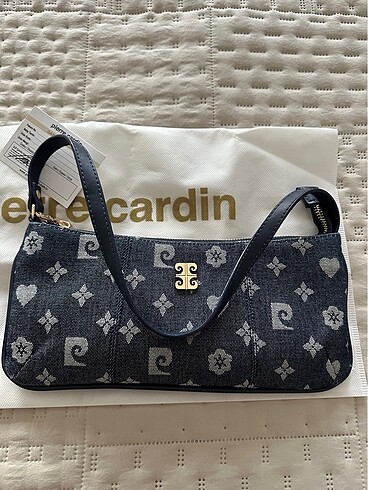  Beden lacivert Renk Pierre Cardin çanta