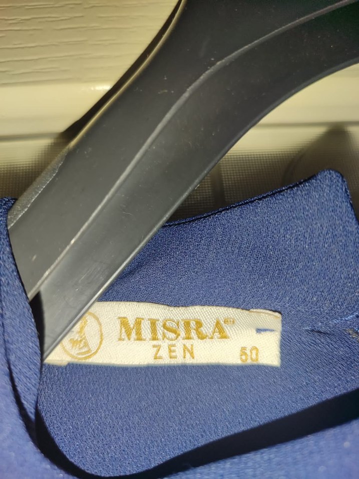 Uzun Kollu Lacivert Nakışlı Abiye Elbise - Görsel 4