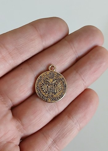 Zincir Detaylı Altın Renkli Vintage Kadın Charm - Görsel 4