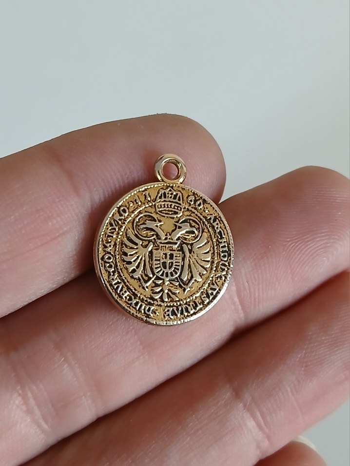 Zincir Detaylı Altın Renkli Vintage Kadın Charm - Görsel 2