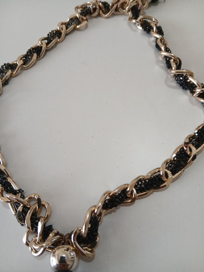 Zincir Detaylı Altın Renk Kadın El Zinciri - Görsel 3