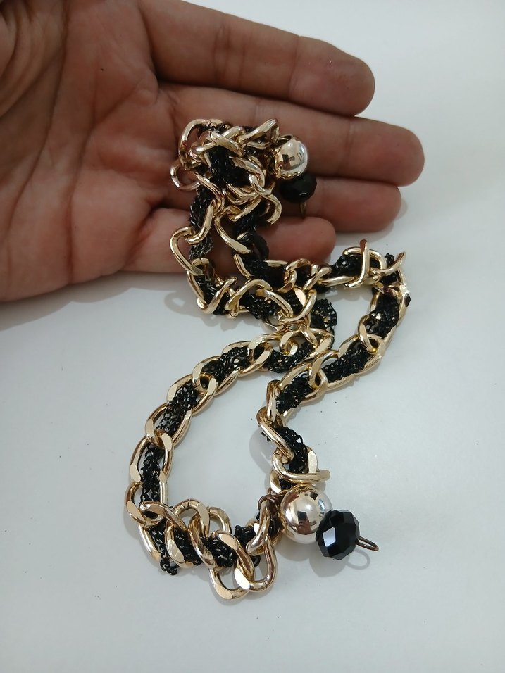 Zincir Detaylı Altın Renk Kadın El Zinciri - Görsel 2