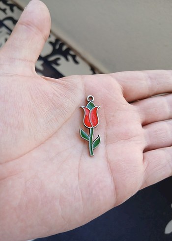 Renkli Kırmızı Lale Figürlü Charm - Görsel 3