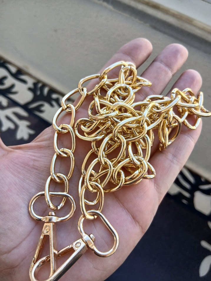 Kadın Parlak Altın Zincir Detaylı El Zinciri - Görsel 2
