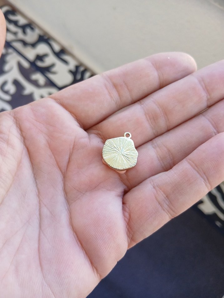 Altın Renkli Boncuklu Vintage Çiçekli Charm - Görsel 2