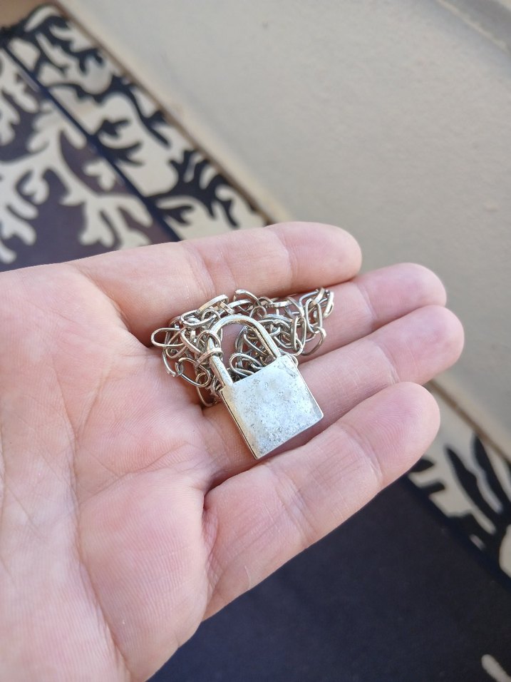 Kadın Zincir Detaylı Gri Bileklik - Görsel 2