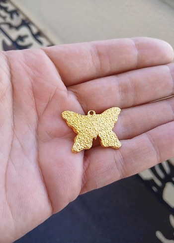 Altın Renkli Boncuklu Kelebek Charm - Görsel 2