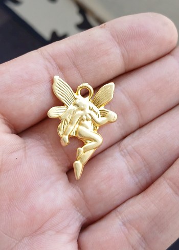 Altın Renkli Vintage Peri Figürlü Charm - Görsel 3